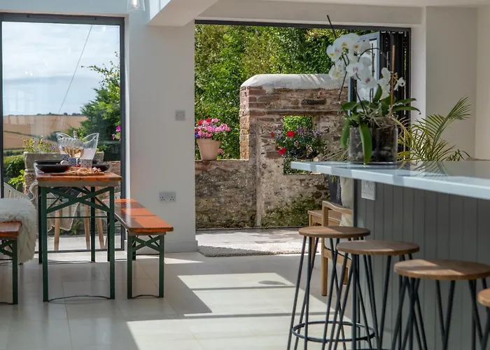 Blackberry Cottage - Newly Renovated Cosy Cottage