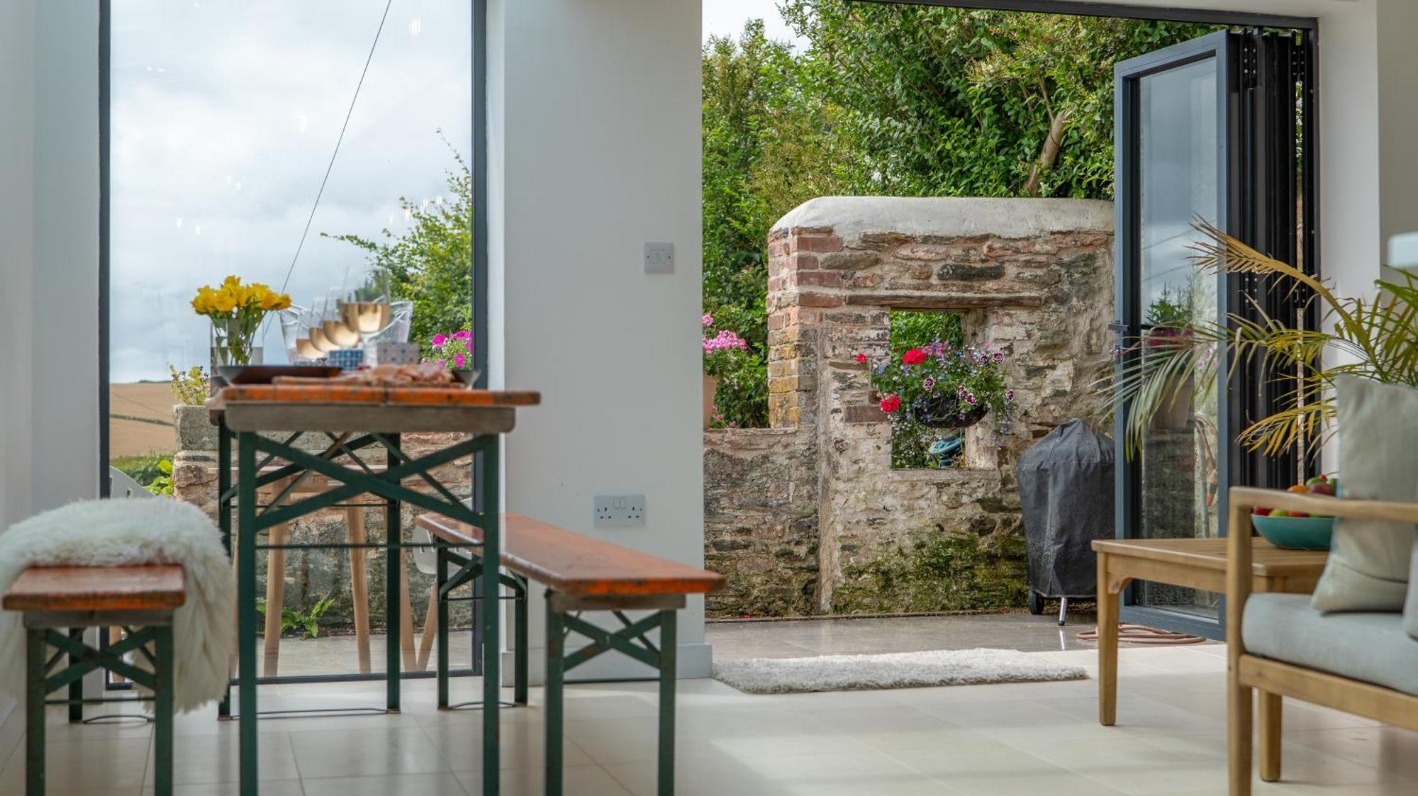 Blackberry - Newly Renovated Cosy Malborough